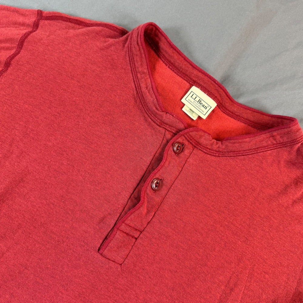 LL Bean Mens Large Red Henley Long Sleeve Shirt Made in Canada Heathered